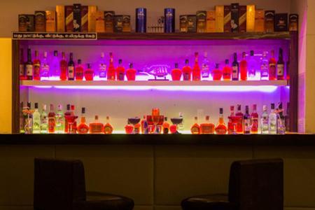 Gayathri Hotels Tirupur Kültér fotó